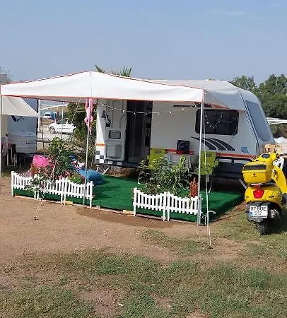 Karavan Tosbik مكان تخييم