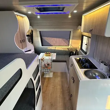Campsite Karavan Tosbik